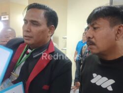 Hery Reang (kuasa hukum terdakwa). 