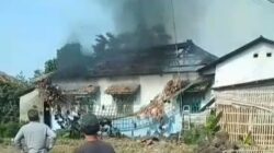 Diduga Bakar Sampah, Ruko di Patrol Indramayu Hangus Terbakar, Kerugian Capai Ratusan Juta